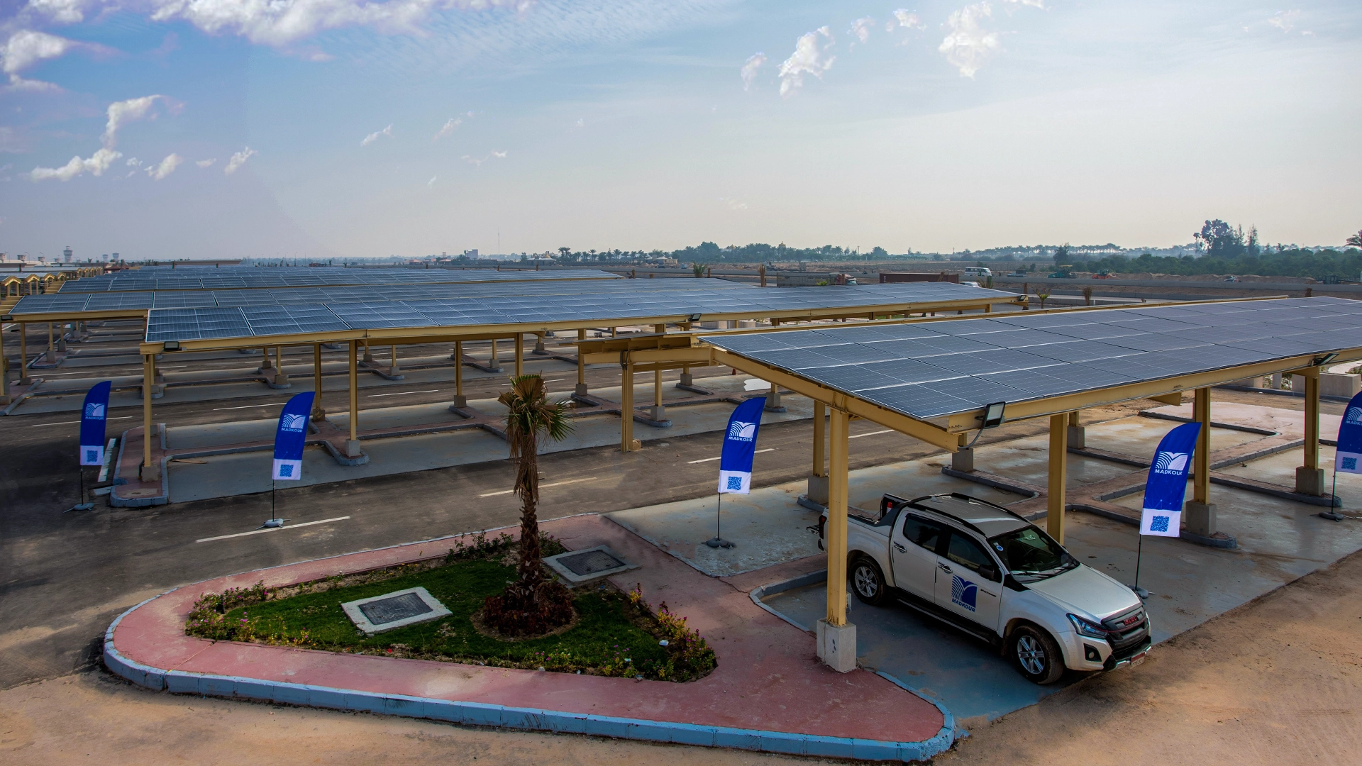 Badr Facility 3MW Solar Power Plant Car Shades4
