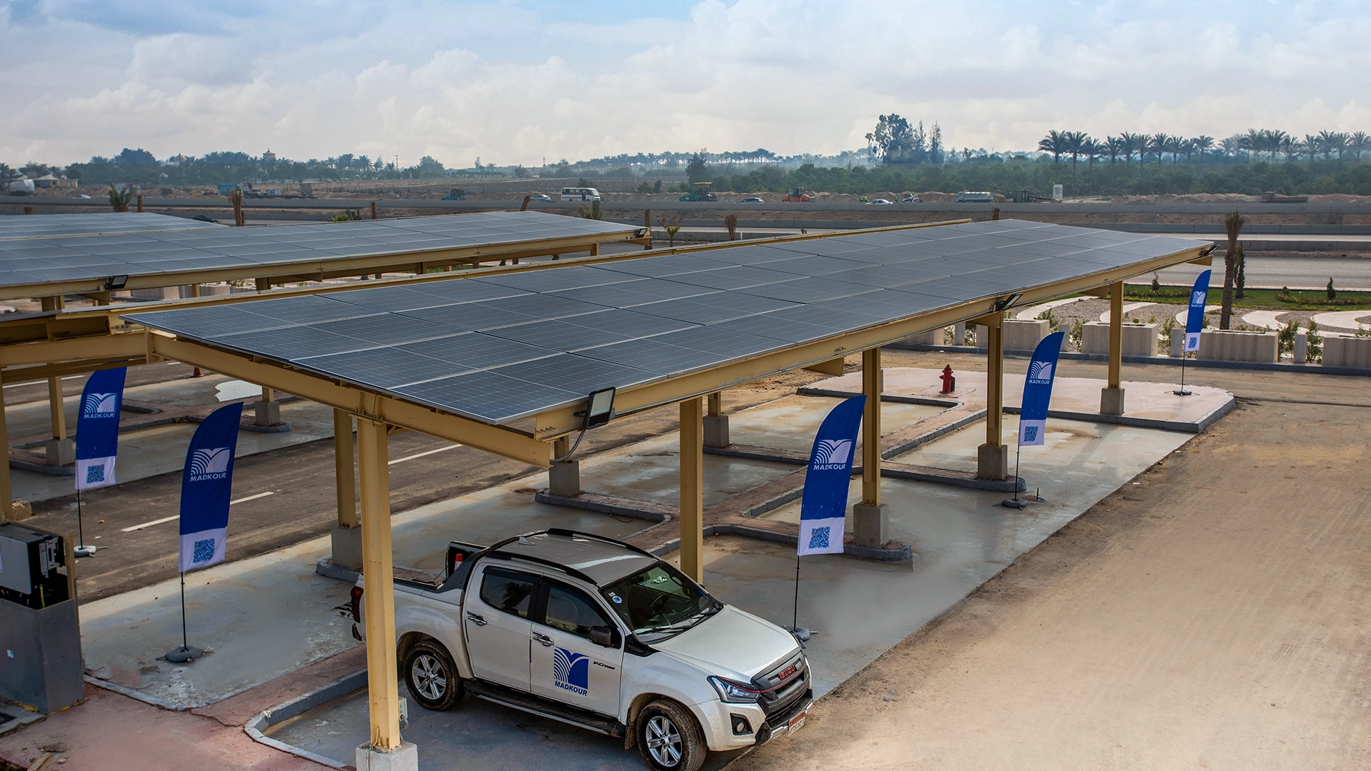 Badr Facility 3MW Solar Power Plant Car Shades6